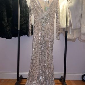 WINDSOR long sleeve sequin prom/ special occasion dress.